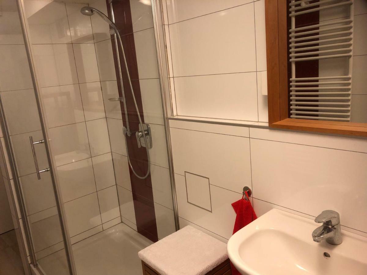 Ferienwohnung Rose วิลลิงเงน-ชเวนนิงเงน ภายนอก รูปภาพ